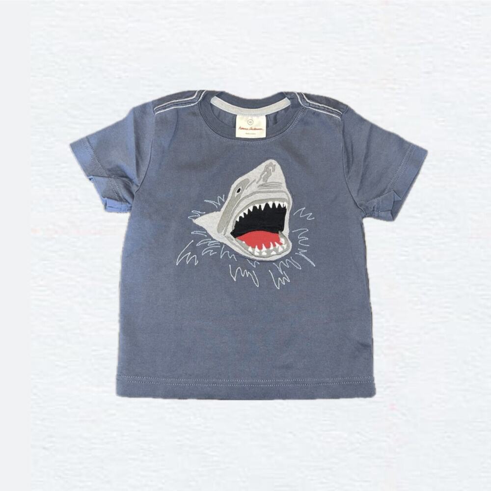 Hanna Andersson Appliqué Shark Shirt